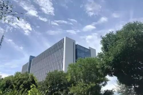 “青海國投”900億負債壓頂，15億永續債被要求分期除本兌付