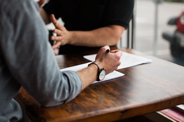 突發(fā)！知名浙系房企被曝全員解散，實(shí)控人已被帶走調(diào)查